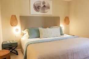 Blue Nest by Horizon Holidays