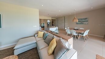 Blue Nest by Horizon Holidays