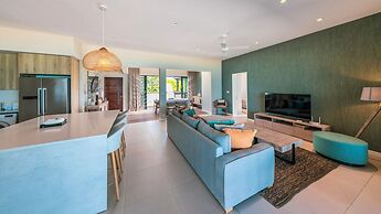 Blue Nest by Horizon Holidays