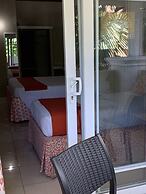 King Suite at Oceanview Resort in Jamaica - Enjoy 7 Miles Of White San