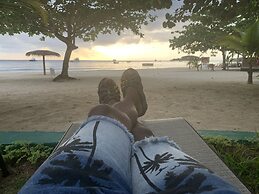 King Suite at Oceanview Resort in Jamaica - Enjoy 7 Miles Of White San