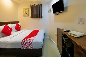 Nest Nano Suites Poblacion-Makati