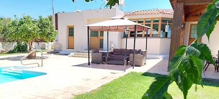 Remarkable 2-bed Villa in Protaras