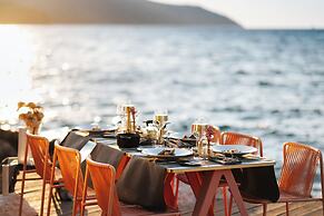 Maslina Resort