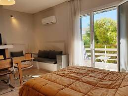 Rooftop Studio Apt - Metro Cholargos - 5 Min Walk
