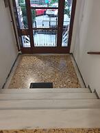 Rooftop Studio Apt - Metro Cholargos - 5 Min Walk