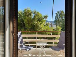 Rooftop Studio Apt - Metro Cholargos - 5 Min Walk