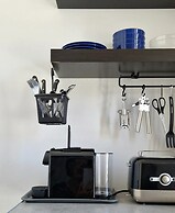 Rooftop Studio Apt - Metro Cholargos - 5 Min Walk