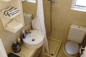 Rooftop Studio Apt - Metro Cholargos - 5 Min Walk