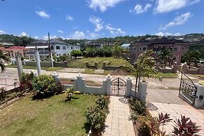 5-bed Villa With Pool in Runaway Bay, Jamaica