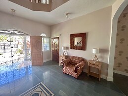 5-bed Villa With Pool in Runaway Bay, Jamaica