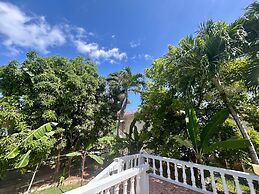 5-bed Villa With Pool in Runaway Bay, Jamaica