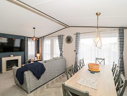 Fairways 4 - Sunny Meadows