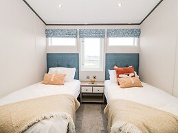 Fairways 4 - Sunny Meadows