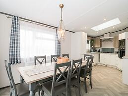 Fairways 4 - Sunny Meadows