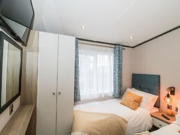 Fairways 4 - Sunny Meadows