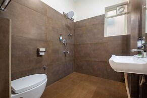 Treebo Sans Sarav Kushalnagar