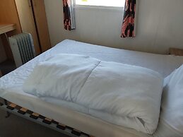 Arizona Family and Dogs Welcome Caravan 3 Bedrooms