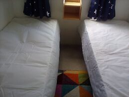 Arizona Family and Dogs Welcome Caravan 3 Bedrooms