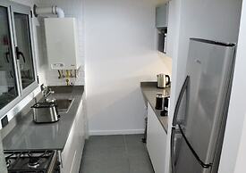 Loi Flats Neuquen,  Edificio Tucuman