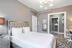Premier Suites - Bay Village
