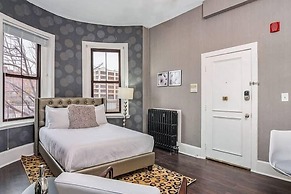 Premier Suites - Bay Village