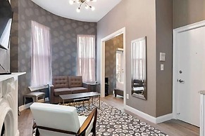 Premier Suites - Bay Village