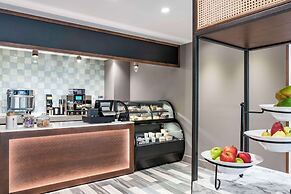 Embassy Suites By Hilton Aruba Beach Resort