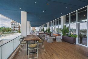 Embassy Suites By Hilton Aruba Beach Resort