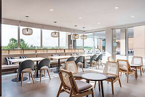 Embassy Suites By Hilton Aruba Beach Resort