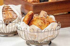 DoubleTree by Hilton Ya'An