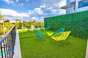 Hotel Plaza by Kavia