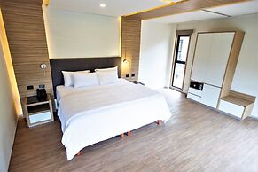 Hotel Plaza by Kavia