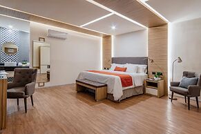 Hotel Plaza by Kavia