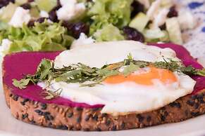 Hotel Plaza by Kavia