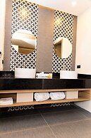 Hotel Plaza by Kavia