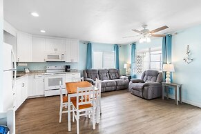 Tropic Island Resort