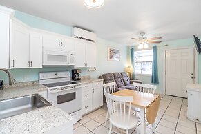 Tropic Island Resort