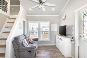 Tropic Island Resort