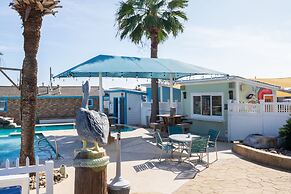 Tropic Island Resort