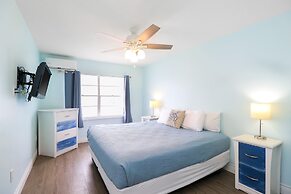 Tropic Island Resort