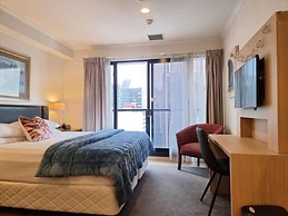 Chic CBD Studio-Aircon-Wifi -Heated Pool