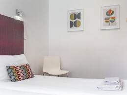 LV Premier Chiado CH1 Balcony Central Elevator