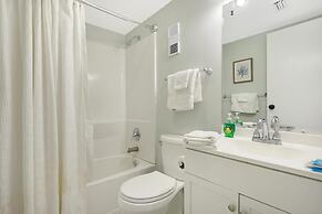 Royal Gulf Beach & Racquet Club 5110 2 Bedroom Condo by RedAwning