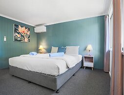 Coast Motel Eden