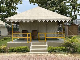 Om Vilas Benares, Varanasi