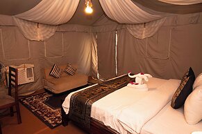 Om Vilas Benares, Varanasi