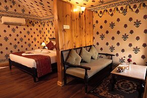 Om Vilas Benares, Varanasi