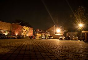 Om Vilas Benares, Varanasi