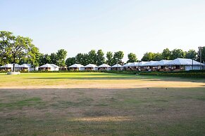 Om Vilas Benares, Varanasi